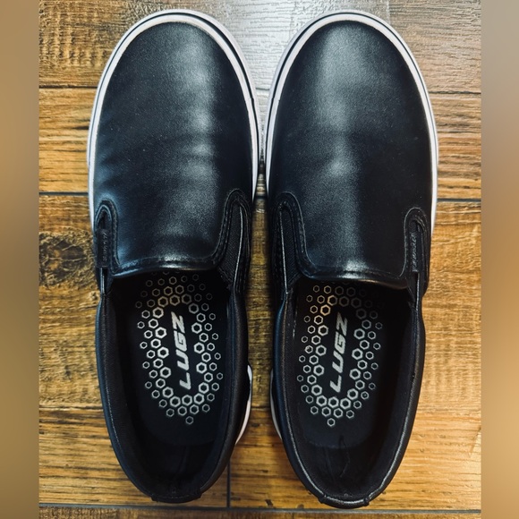 Lugz Women’s Clipper Slip-On Sneaker - Picture 2 of 6